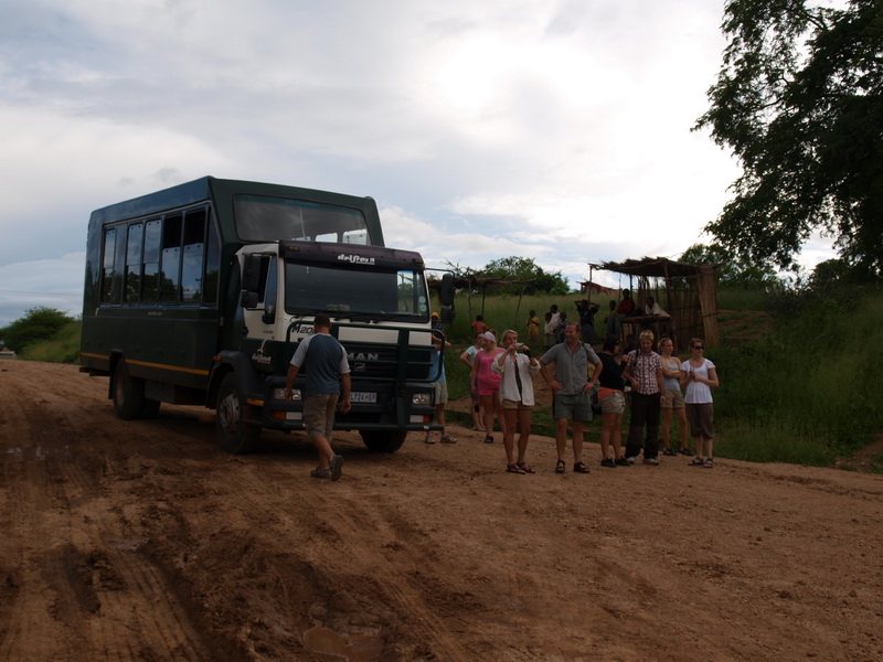 At the ferry, Driving to Kiamba Camp